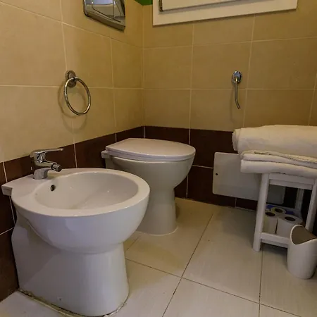 Onlyrooms Ii - Real Old Town 3* Cagliari