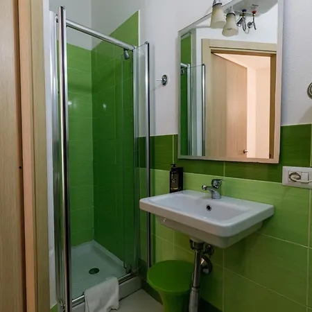 Onlyrooms Ii - Real Old Town 3* Cagliari
