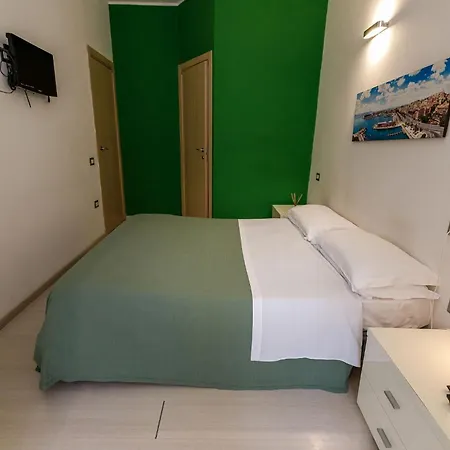 Onlyrooms Ii - Real Old Town 3*