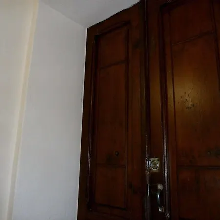 Onlyrooms Ii - Real Old Town 3* Cagliari