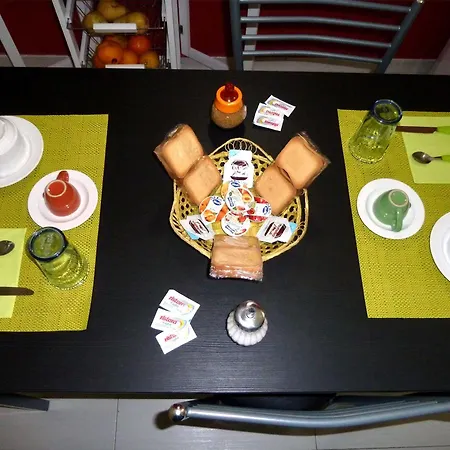 Onlyrooms Ii - Real Old Town 3*