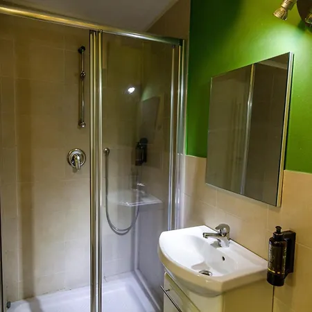 Onlyrooms Ii - Real Old Town 3*