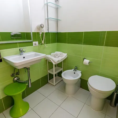 Onlyrooms Ii - Real Old Town بيت ضيافة