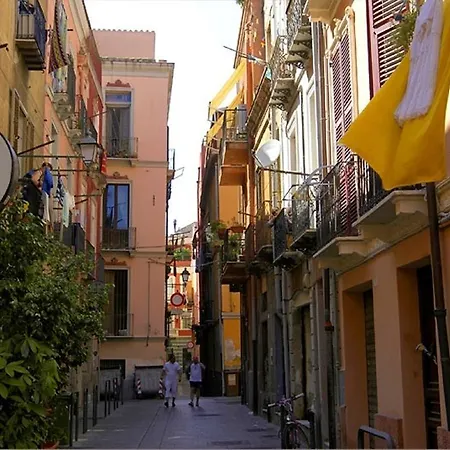 Onlyrooms Ii - Real Old Town 게스트하우스 칼리아리