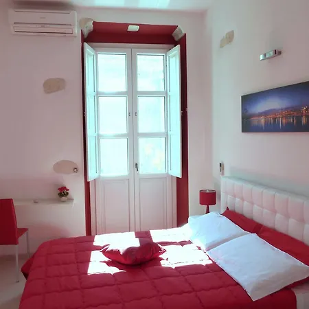 Guest house Onlyrooms Ii - Old Town & Typical Food Cagliari