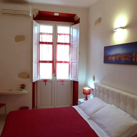 Guest house Onlyrooms Ii - Old Town & Typical Food Cagliari